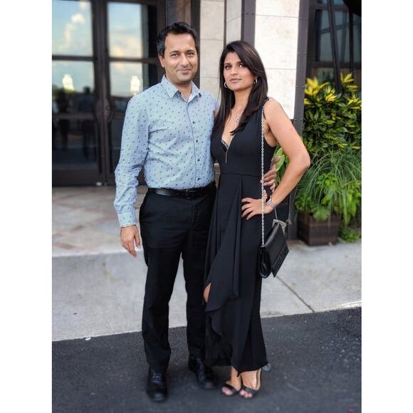 HALSTON Black Sleeveless Deep V-Neck High-Low Ruffle Front Jumpsuit Size 6 - Picture 14 of 14